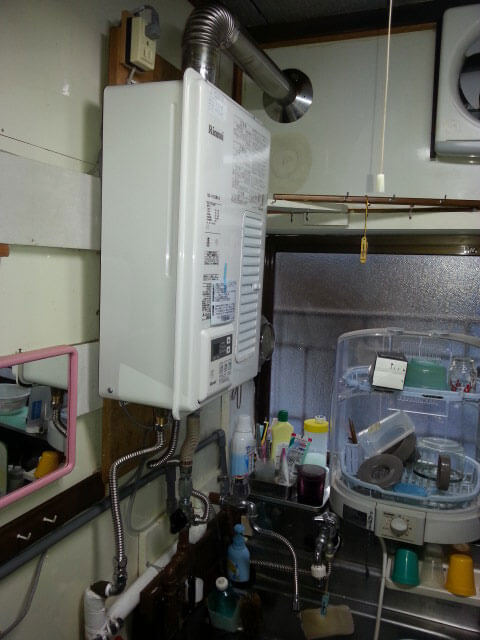 屋内FE式（強制排気）給湯器　RUX-V1615SWFA-E