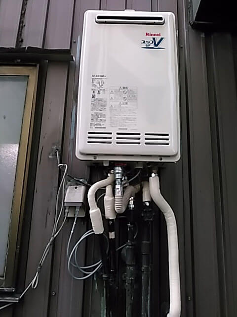 屋外式給湯器　RUF-VK2010SAW(A)
