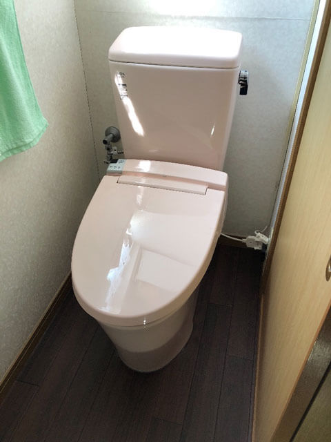 東大阪市でトイレ取替え
