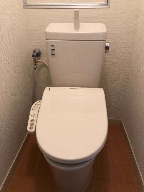 鶴見区でトイレ取替え