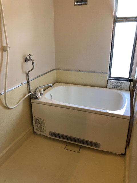 貝塚市で団地風呂浴槽セット設置