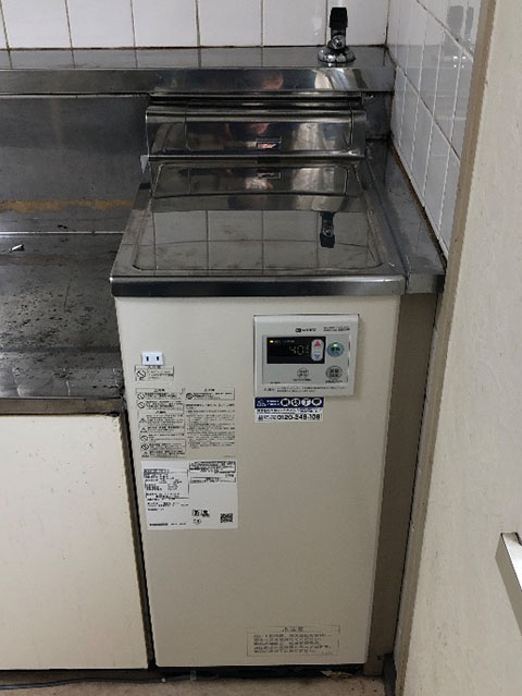 大阪府大東市で調理台形給湯器交換