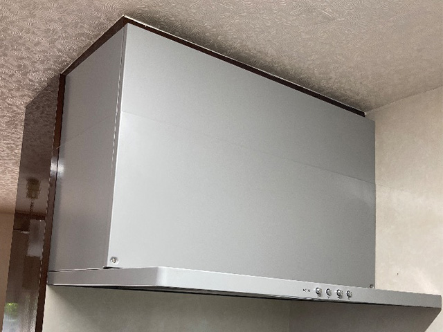 大阪府豊中市にてレンジフード交換 富士工業SCR-3R-901TSIからノーリツNFG9S20MSIL