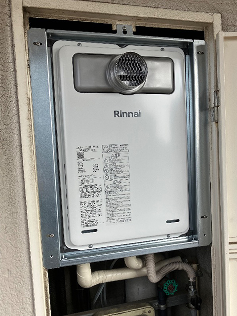 大阪府大阪市平野区にて前方排気型給湯器交換 リンナイ給湯専用RUX-A1615T(A)-E