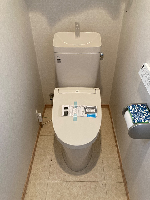 奈良県奈良市にてトイレ交換 リクシルアメージュ便器シャワートイレKA31