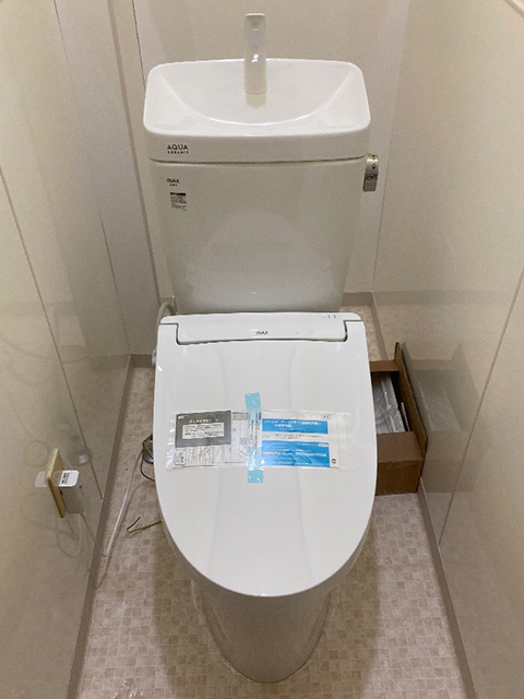 大阪府河内長野市にてトイレ交換 リクシルアメージュ便器シャワートイレKA31