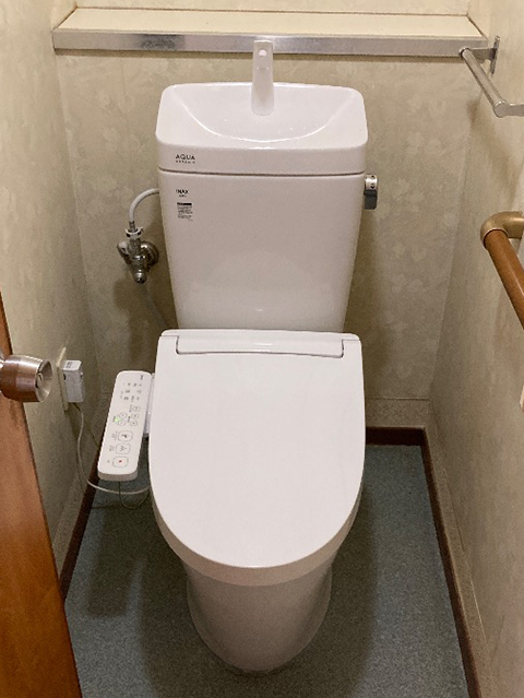 大阪府東大阪市にてトイレ交換 リクシルアメージュ便器シャワートイレKB