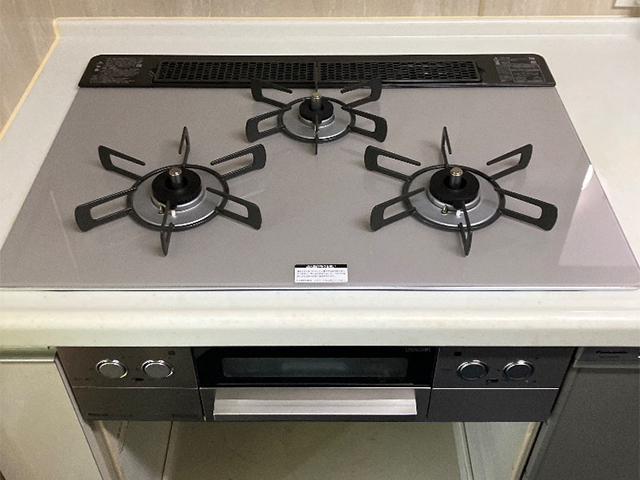 大阪府東大阪市にてビルトインコンロ交換 大阪ガス210-R526からリンナイリッセサテンシルバー