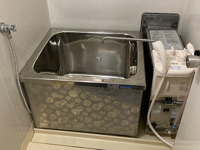 京都府京都市南区にてバランス釜交換 おいだき専用バランス釜からシャワー付きバランス釜