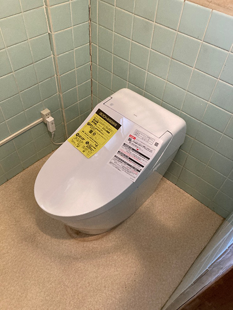 奈良県天理市にてトイレ交換 TOTOウォシュレット一体形便器GGA1瞬間式CES9C10