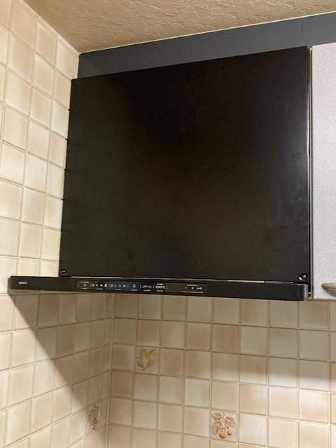 大阪府大阪市東住吉区にてレンジフード交換 ノーリツクララ75cmブラック/コンロ連動