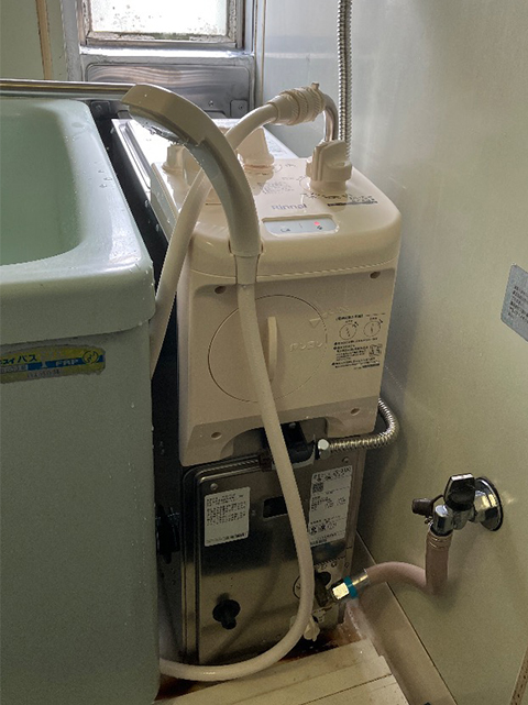 和歌山県和歌山市にてバランス釜交換 リンナイ6.5号シャワー付きRBF-BSBN-FX-L-S