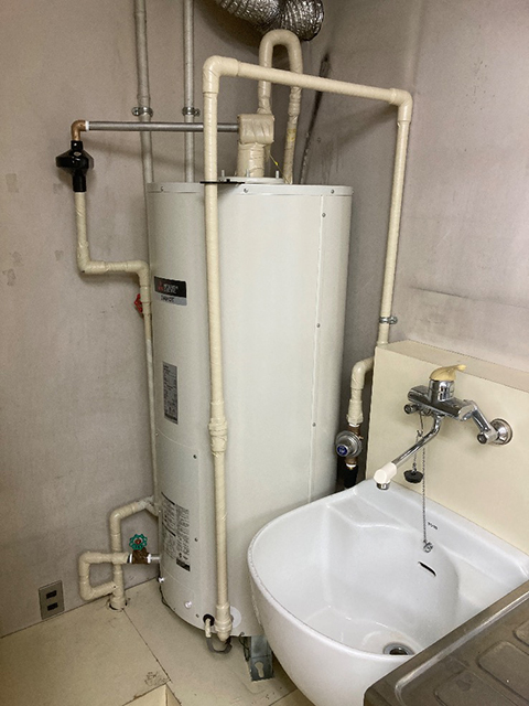 大阪府堺市堺区にて丸形電気温水器交換 東芝HPL-N203Sから三菱電機SR-151G