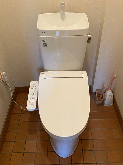 奈良県橿原市にてトイレ交換 リクシルアメージュ便器/シャワートイレKB31