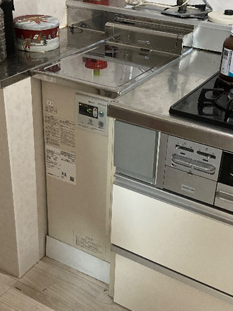 大阪府大阪市中央区｜屋内調理台形給湯器交換工事 ノーリツ GBF-1610D-E → GBF-1610D-2
